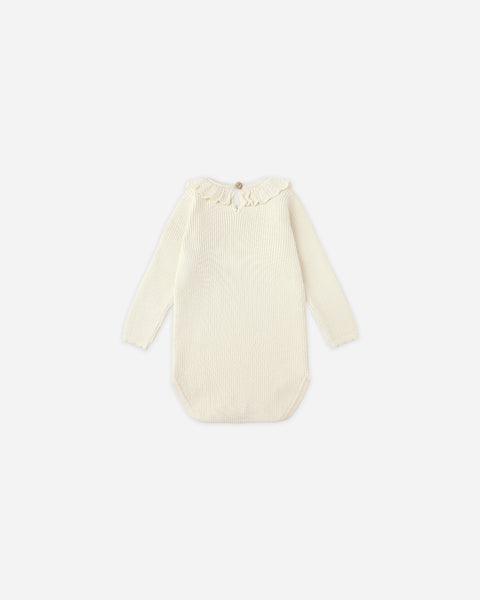 Ruffle Collar Bodysuit || Natural