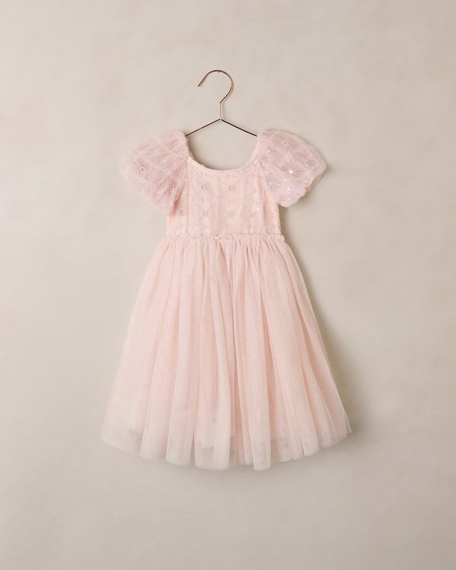 was dorothy's dress pink Hollywood