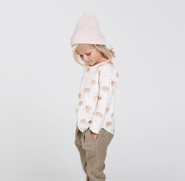 buffalo longlseeve pouch tee