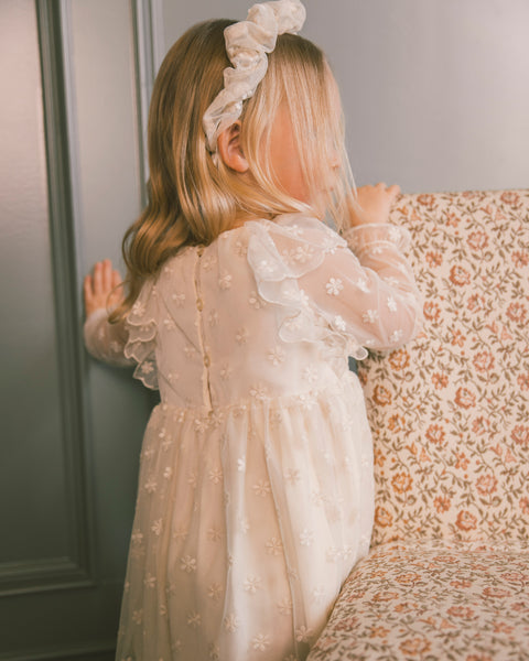 GATHERED HEADBAND EMBROIDERED DAISY