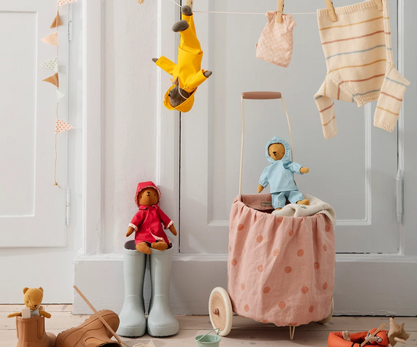 Raincoat & Hat, Teddy Mum