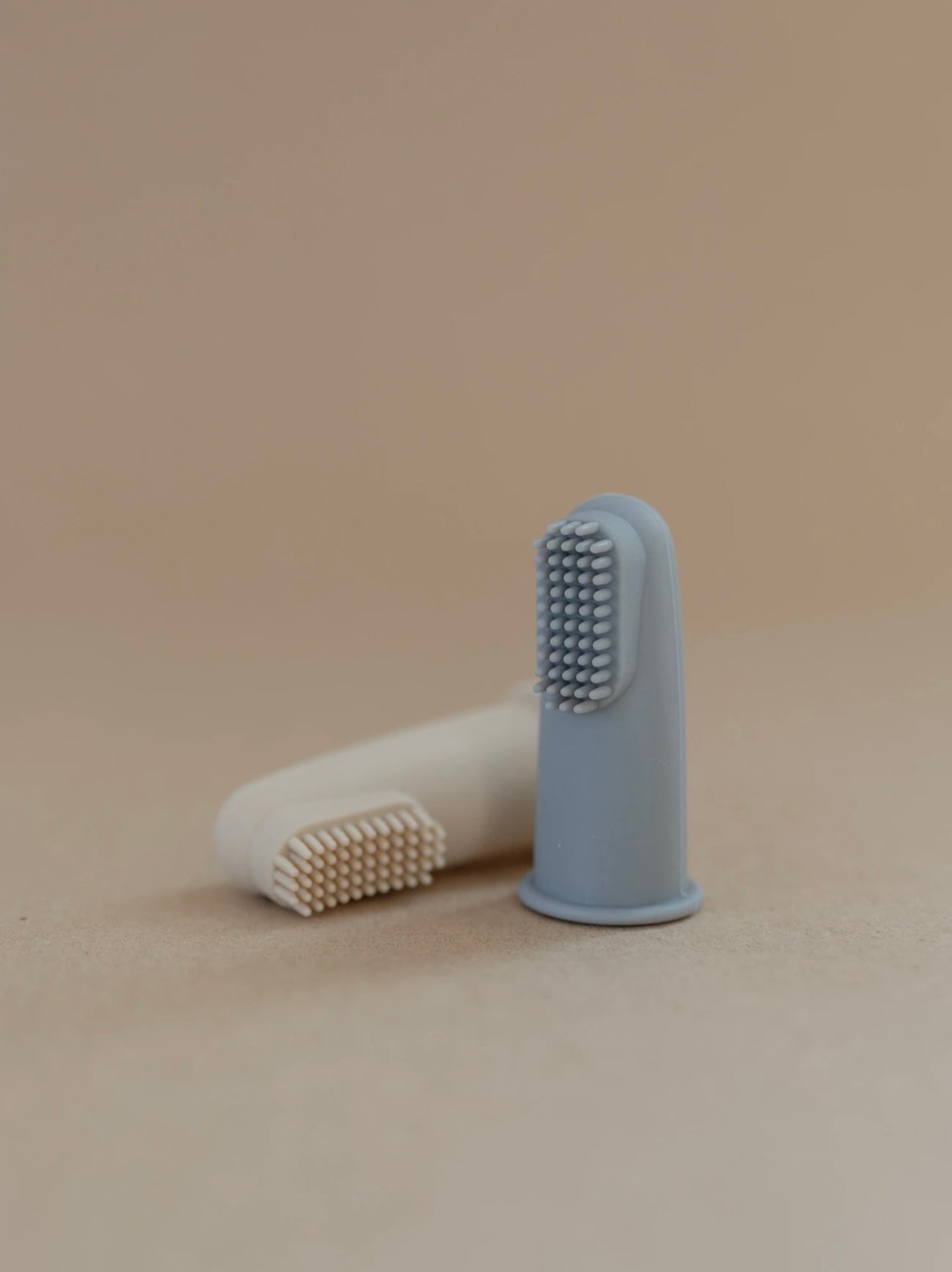 Finger Toothbrush Mist/Sand